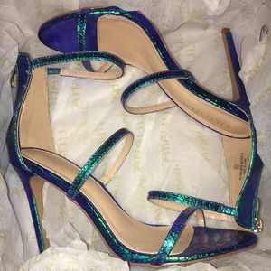 Green hologram heels